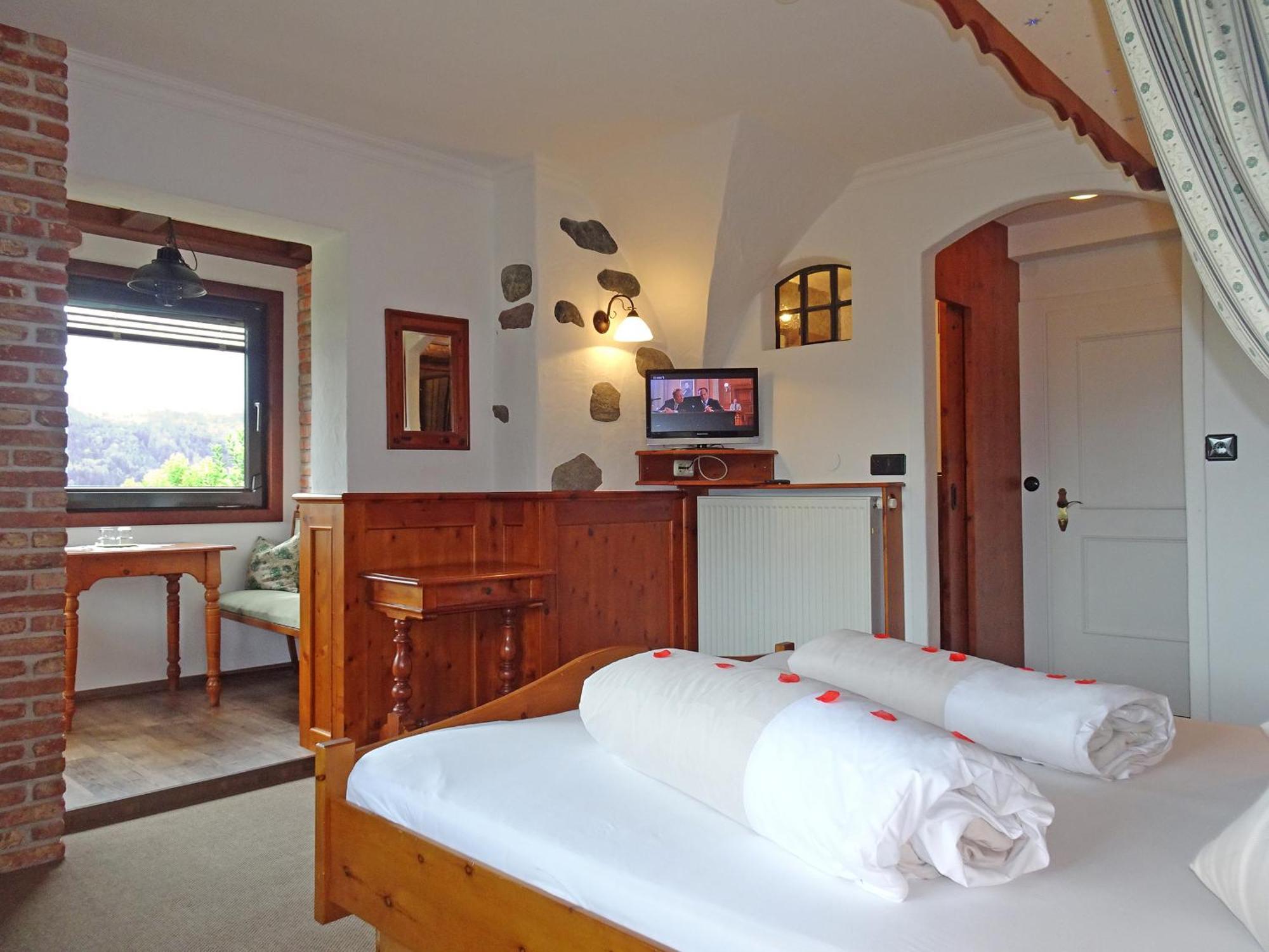 Staudacher Hof-Das Romantische Haus Millstatt Extérieur photo